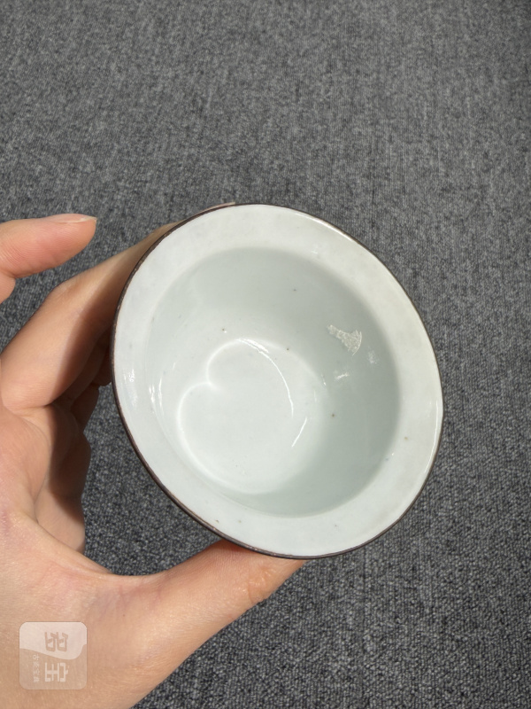 清中期青花诗文折沿小盖碗（包铜口） - 图9